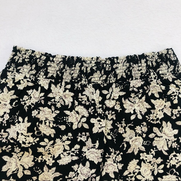Forever 21, Shorts, Size S - Picture 11 of 14